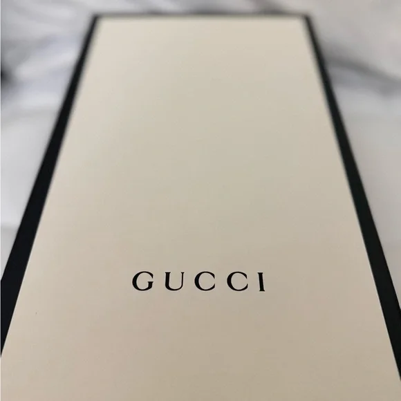 Gucci Calfskin Web Bee Embroidered Womens Ace Platform Sneakers 39 White - Picture 4 of 7